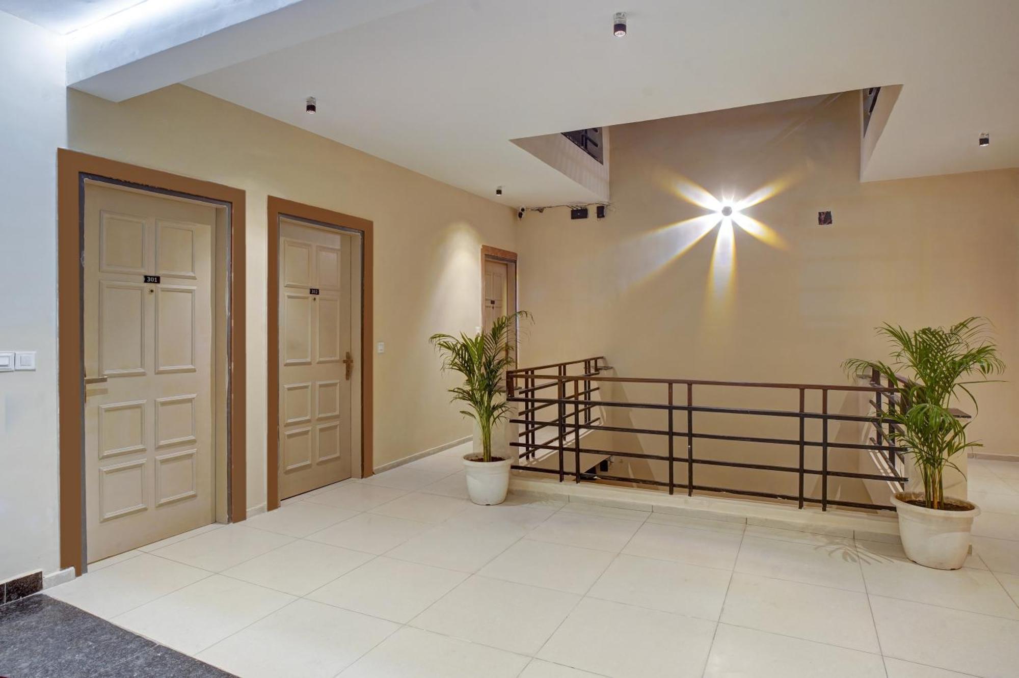Rjk Stay - Sohna Road & Spaze It Park Gurgaon Esterno foto